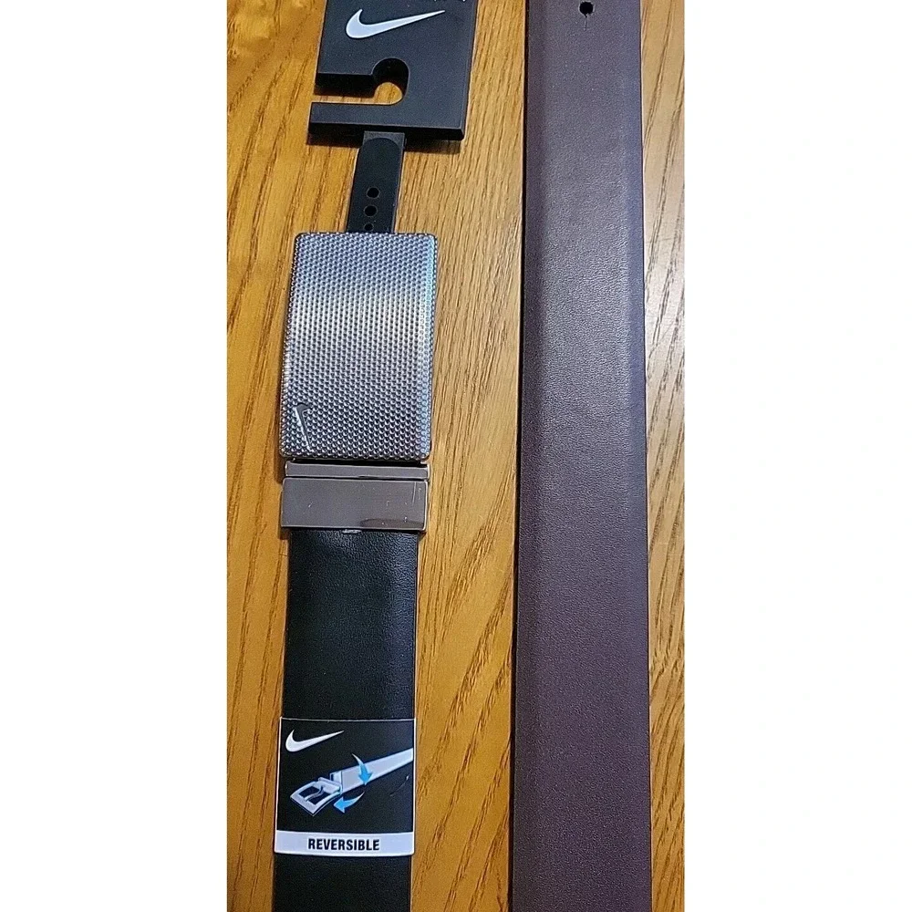 NIKE MEN'S REVERSIBLE BELT SIZE (L 38-40) Black/Brown Silver Buckle‎
